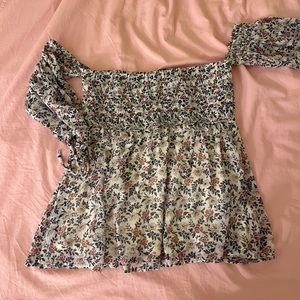 American Eagle floral princess top